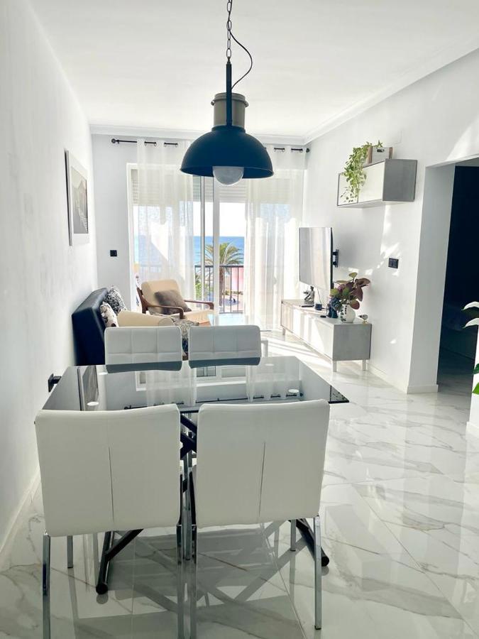 Апартаменты Jazmin Del Mar Торремолинос Экстерьер фото